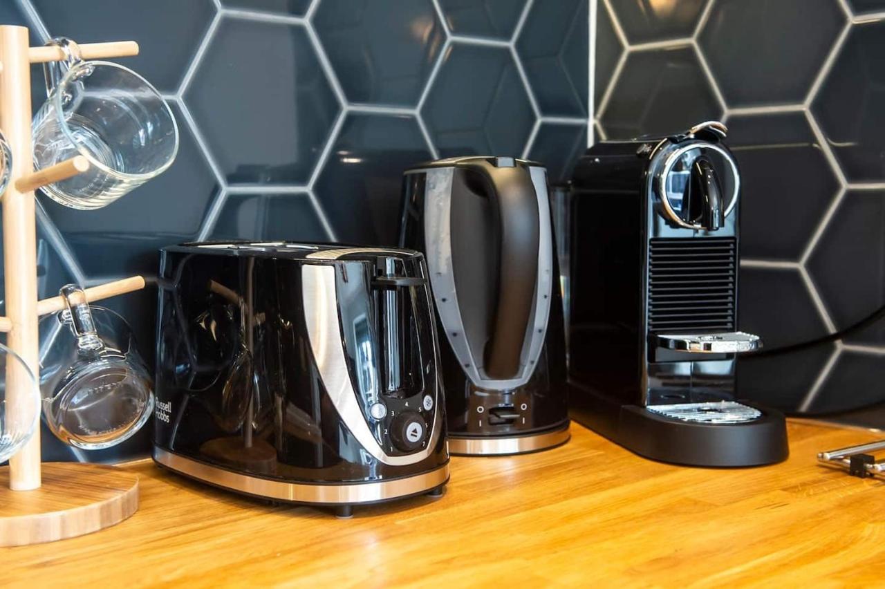 Upper Bow - Luxurious, Modern 1Br Apartment Near Castle 에든버러 외부 사진